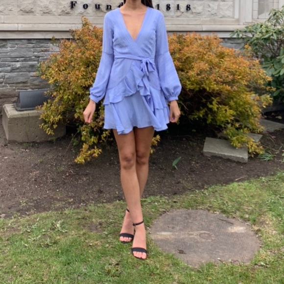 Women’s Ruffle Dress - Picture 2 of 2